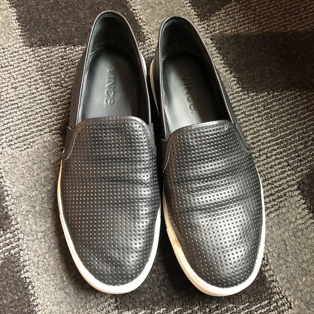 Vince Perforated Leather Blair Sneaker Black size 6.5